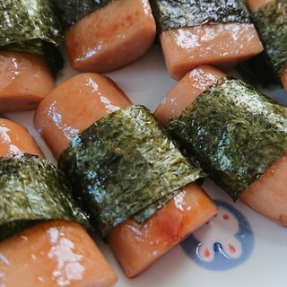 魚肉ソーセージの海苔巻き☆お弁当に◯